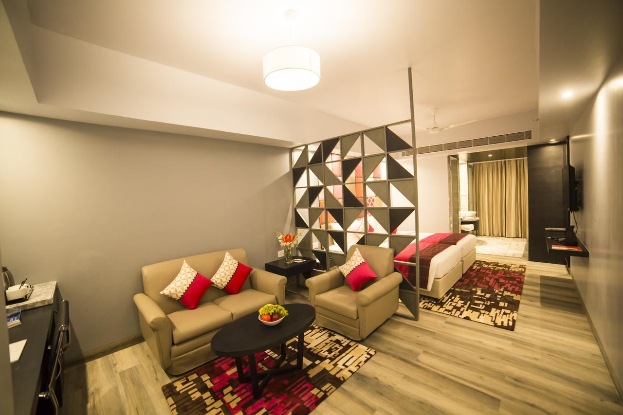 รีเจนซี ติรุเนลเวลี บาย จีอาร์ที โฮเต็ล Hotel ติรุนเนเวลี ภายนอก รูปภาพ